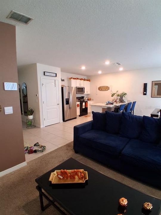For Sale: $249,999 (4 beds, 2 baths, 1500 Square Feet)