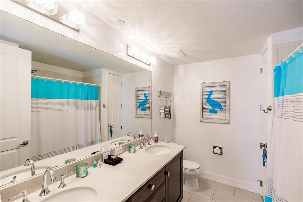 For Sale: $2,495,000 (4 beds, 3 baths, 3236 Square Feet)
