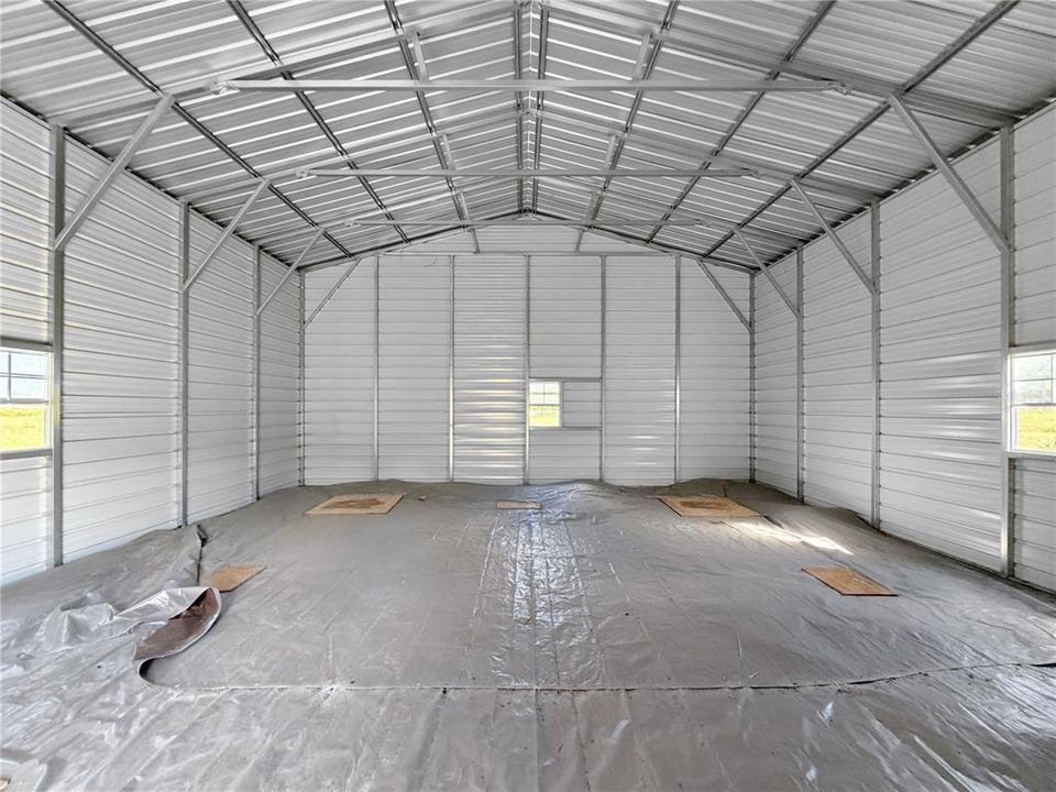 En Venta: $700,000 (10.10 acres)