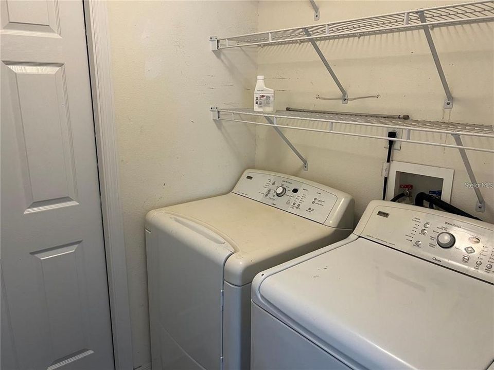 For Rent: $1,850 (3 beds, 2 baths, 1371 Square Feet)
