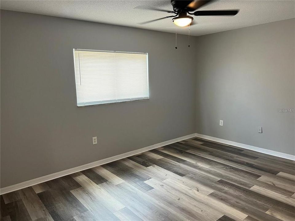 For Rent: $1,850 (3 beds, 2 baths, 1371 Square Feet)