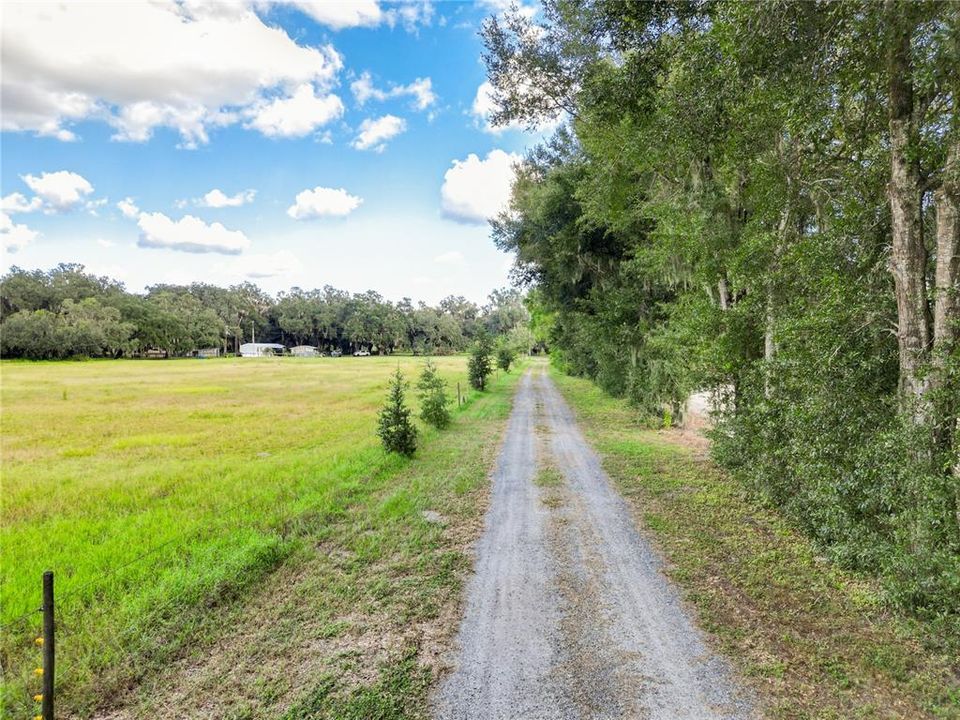 For Sale: $359,000 (3 beds, 2 baths, 980 Square Feet)