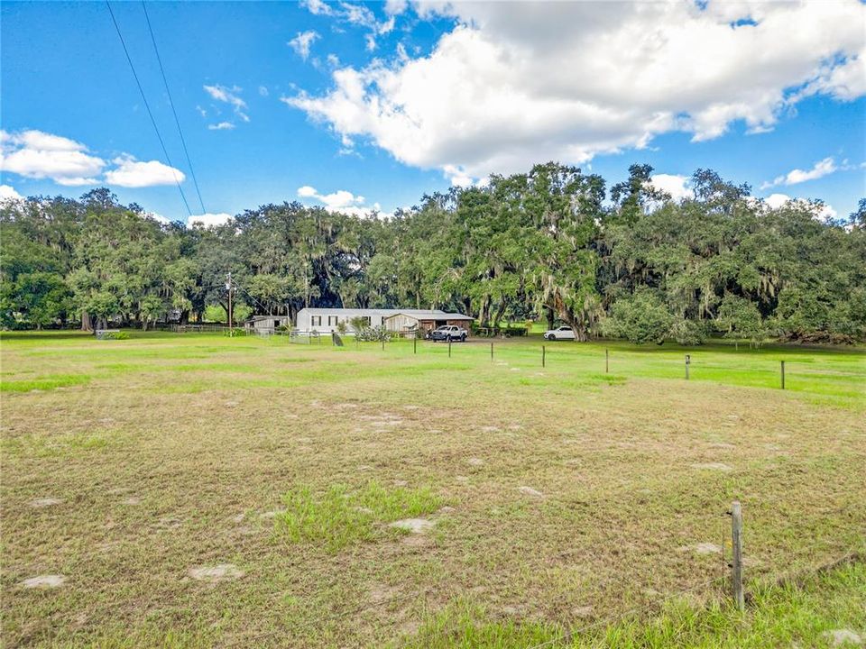 For Sale: $359,000 (3 beds, 2 baths, 980 Square Feet)