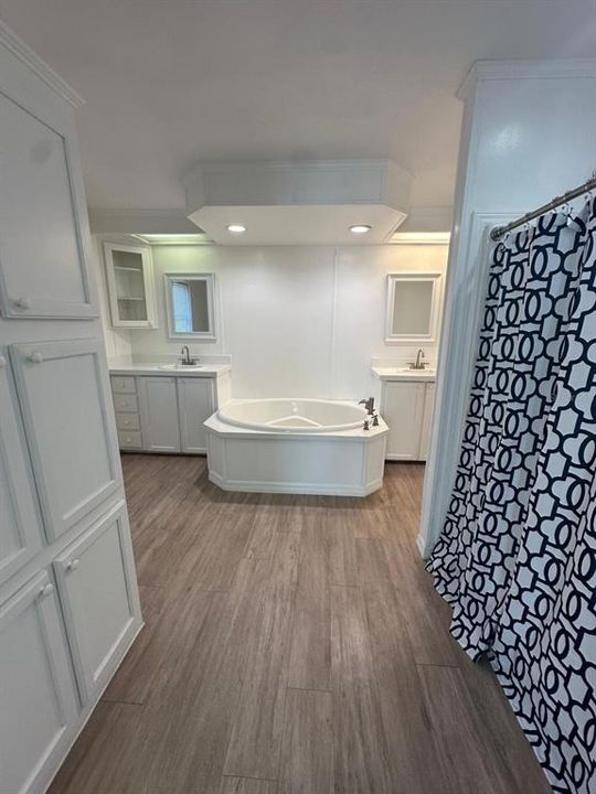 В аренду: $1,990 (2 спален, 2 ванн, 1512 Квадратных фут)