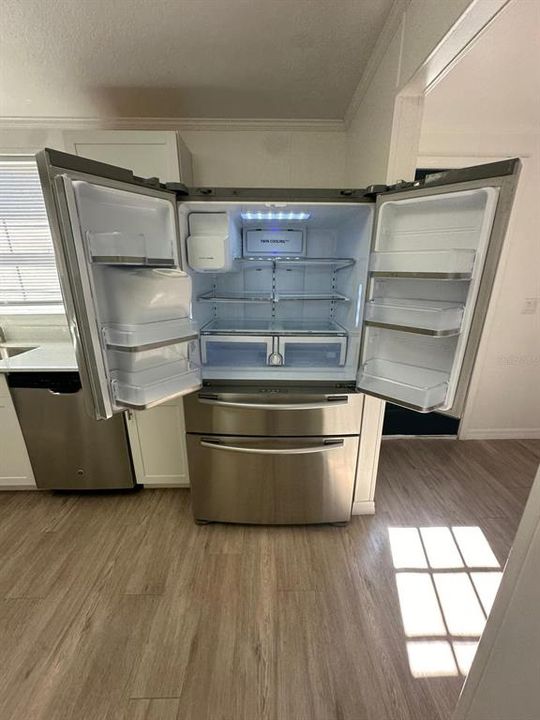 В аренду: $1,990 (2 спален, 2 ванн, 1512 Квадратных фут)