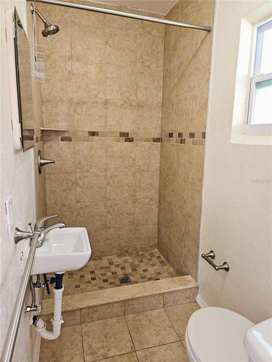 En Renta: $2,300 (2 camas, 2 baños, 960 Pies cuadrados)