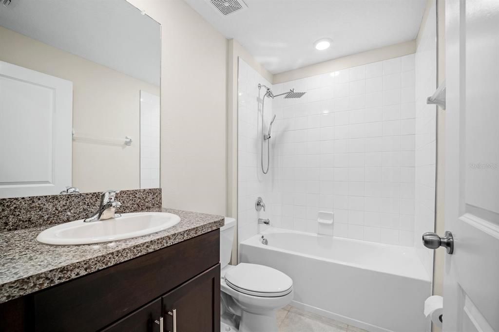 For Sale: $299,900 (3 beds, 2 baths, 1540 Square Feet)