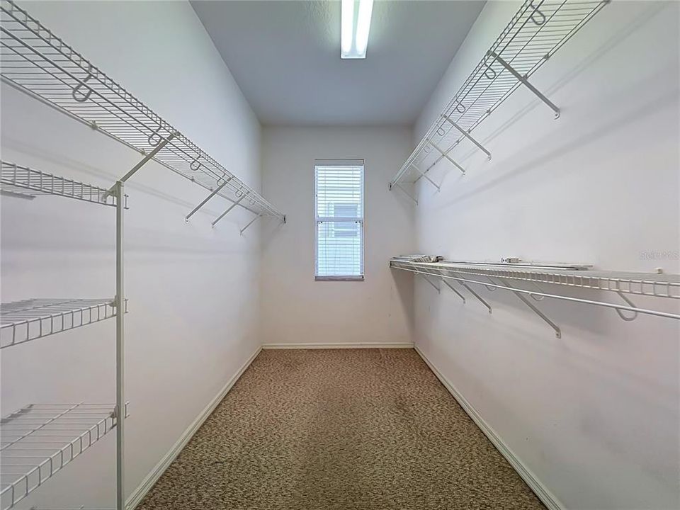 На продажу: $424,900 (3 спален, 2 ванн, 1746 Квадратных фут)