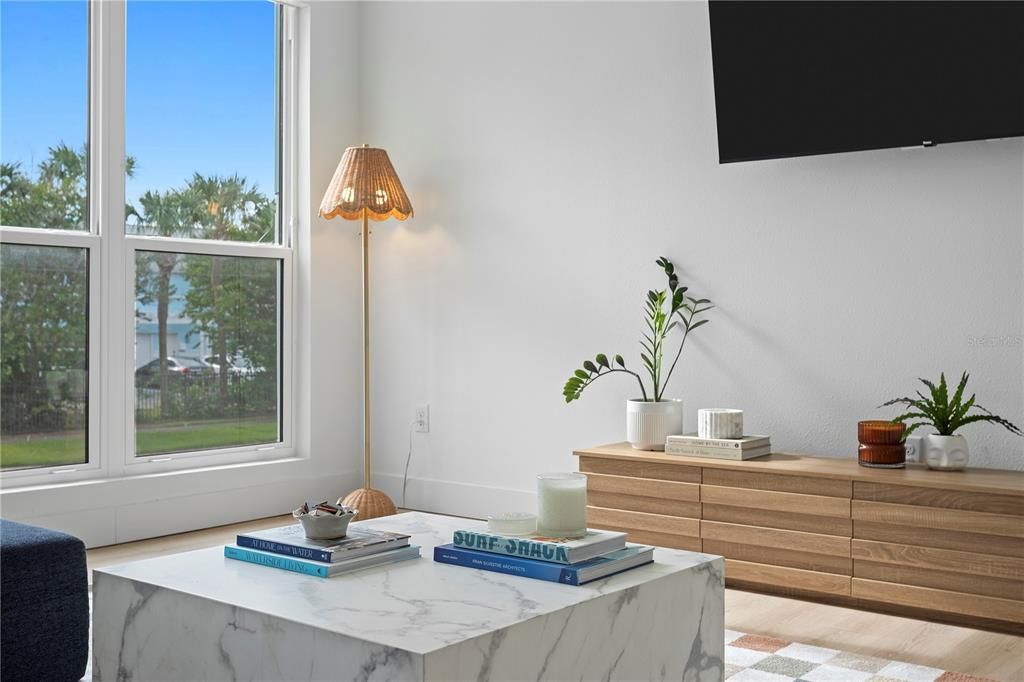 En Venta: $664,990 (3 camas, 2 baños, 2415 Pies cuadrados)