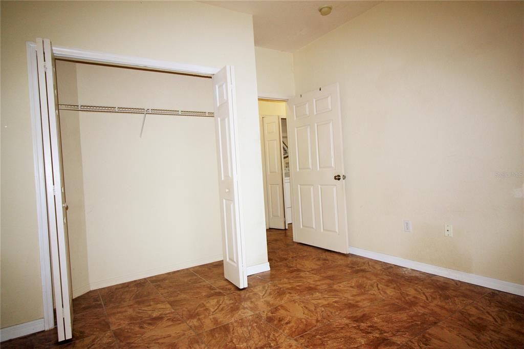 For Rent: $1,850 (3 beds, 2 baths, 1308 Square Feet)