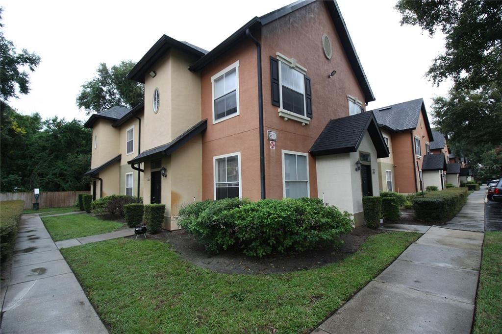 For Rent: $1,850 (3 beds, 2 baths, 1308 Square Feet)