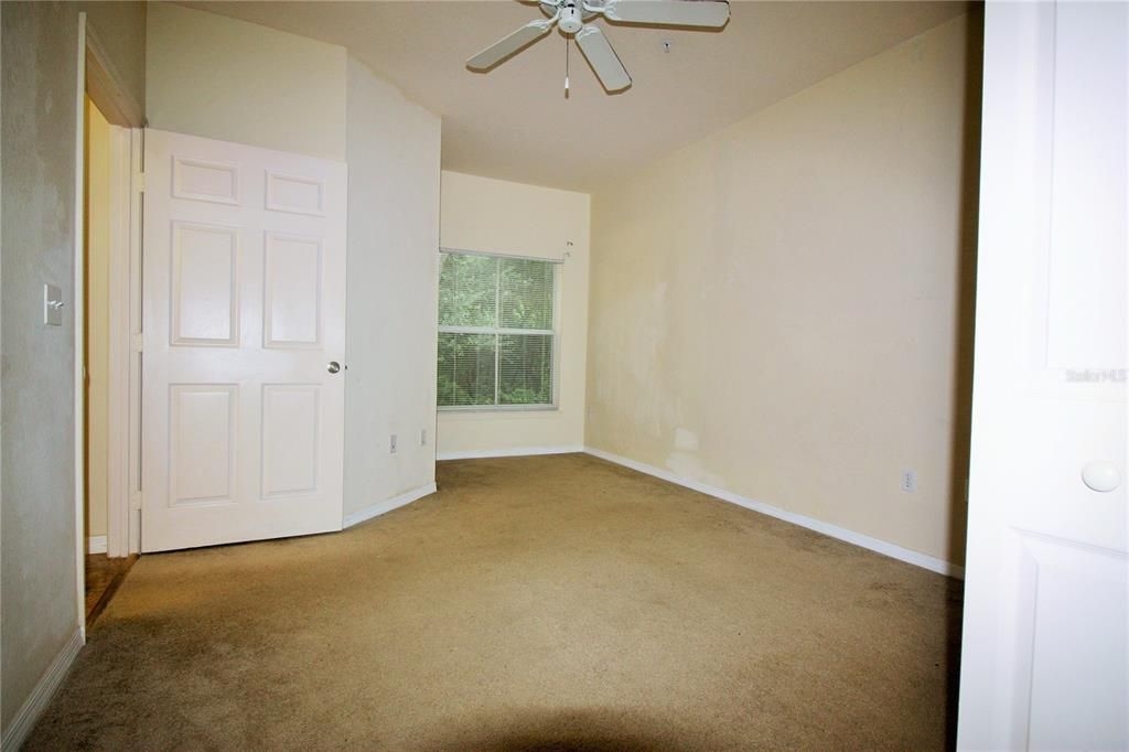 For Rent: $1,850 (3 beds, 2 baths, 1308 Square Feet)