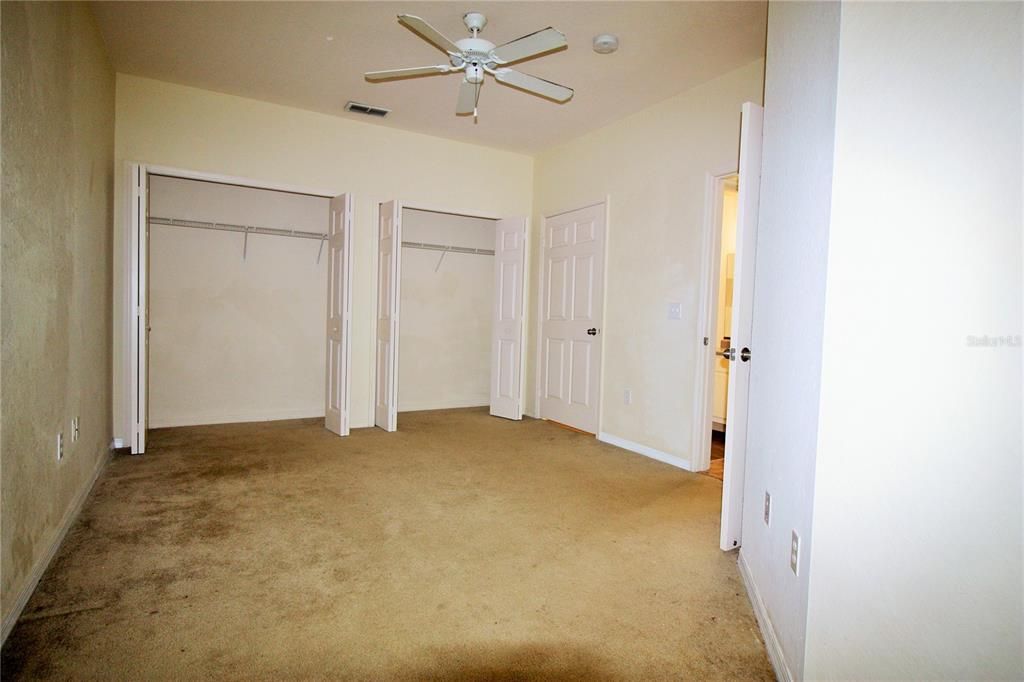 For Rent: $1,850 (3 beds, 2 baths, 1308 Square Feet)