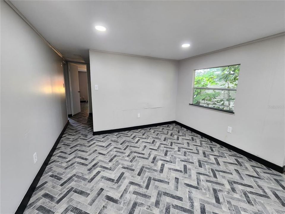 For Rent: $1,600 (3 beds, 2 baths, 1368 Square Feet)