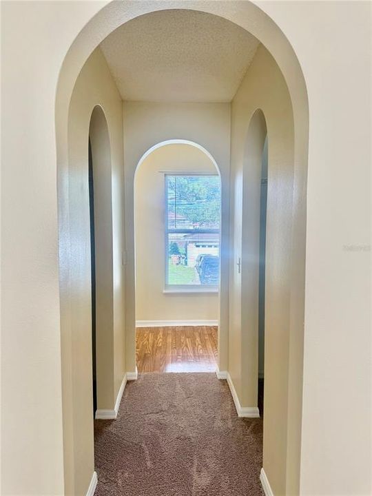 For Rent: $2,100 (4 beds, 2 baths, 2215 Square Feet)