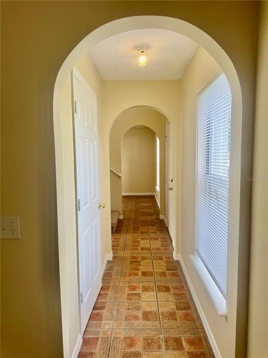 For Rent: $2,100 (4 beds, 2 baths, 2215 Square Feet)
