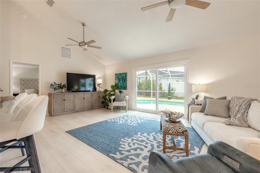 En Venta: $525,000 (3 camas, 2 baños, 1468 Pies cuadrados)