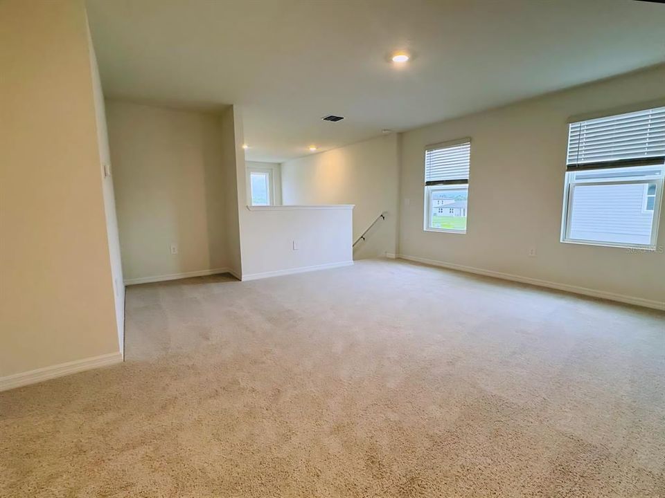 В аренду: $3,000 (4 спален, 2 ванн, 2168 Квадратных фут)