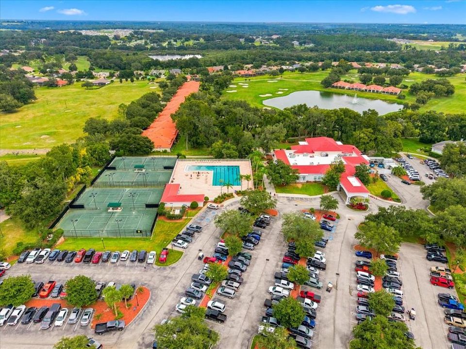 En Venta: $570,000 (3 camas, 3 baños, 2103 Pies cuadrados)