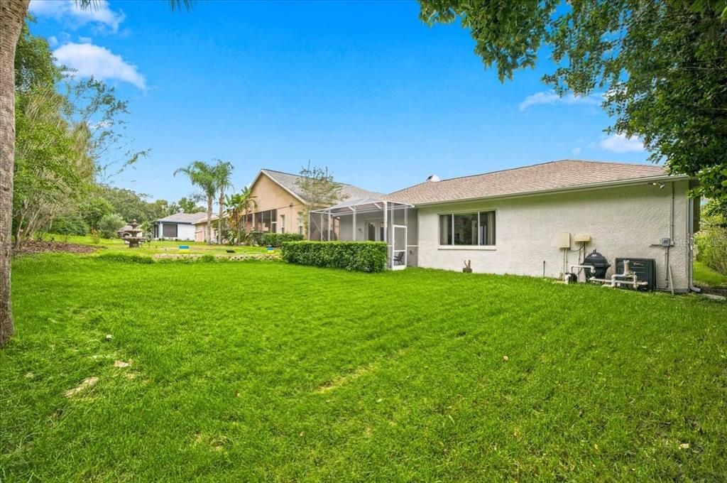 En Venta: $570,000 (3 camas, 3 baños, 2103 Pies cuadrados)