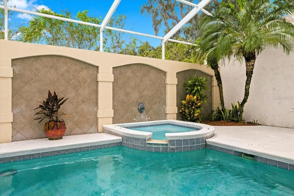 En Venta: $570,000 (3 camas, 3 baños, 2103 Pies cuadrados)