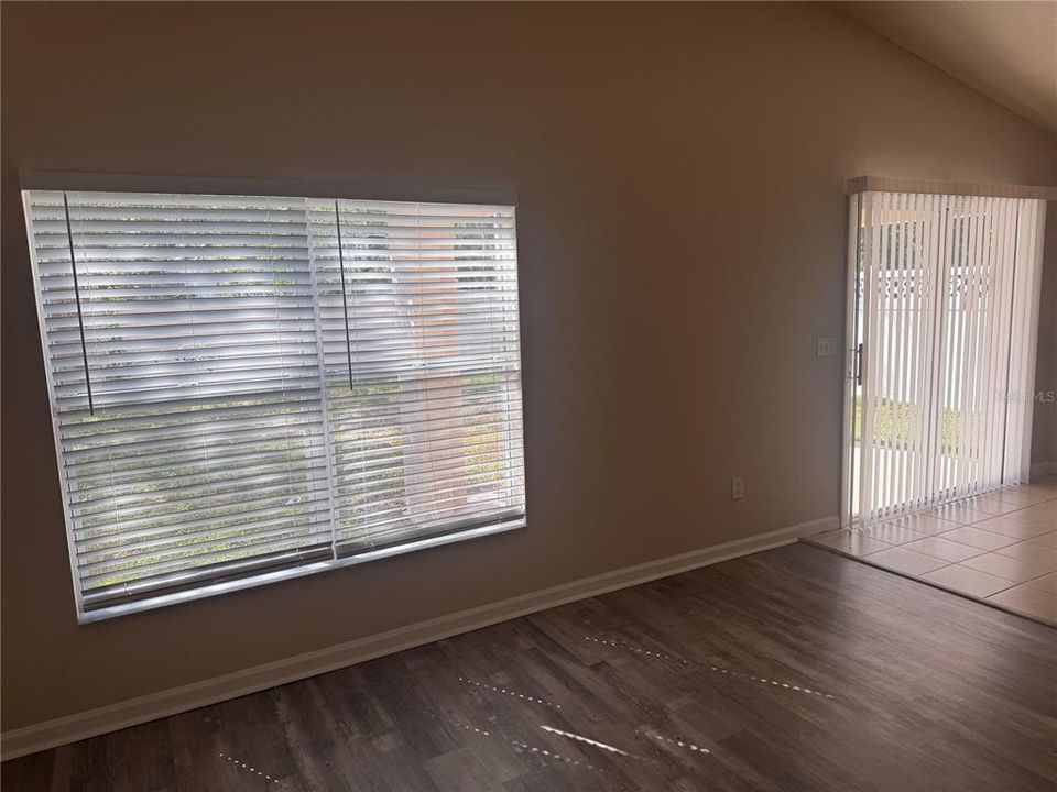 В аренду: $2,495 (3 спален, 2 ванн, 1746 Квадратных фут)