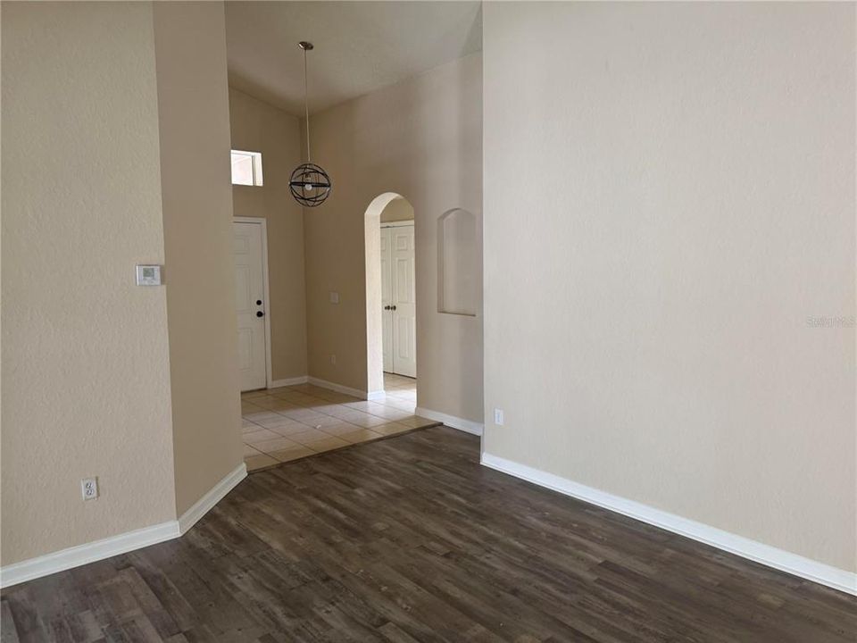 В аренду: $2,495 (3 спален, 2 ванн, 1746 Квадратных фут)