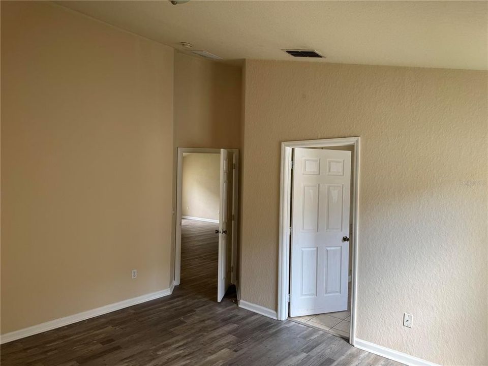 В аренду: $2,495 (3 спален, 2 ванн, 1746 Квадратных фут)