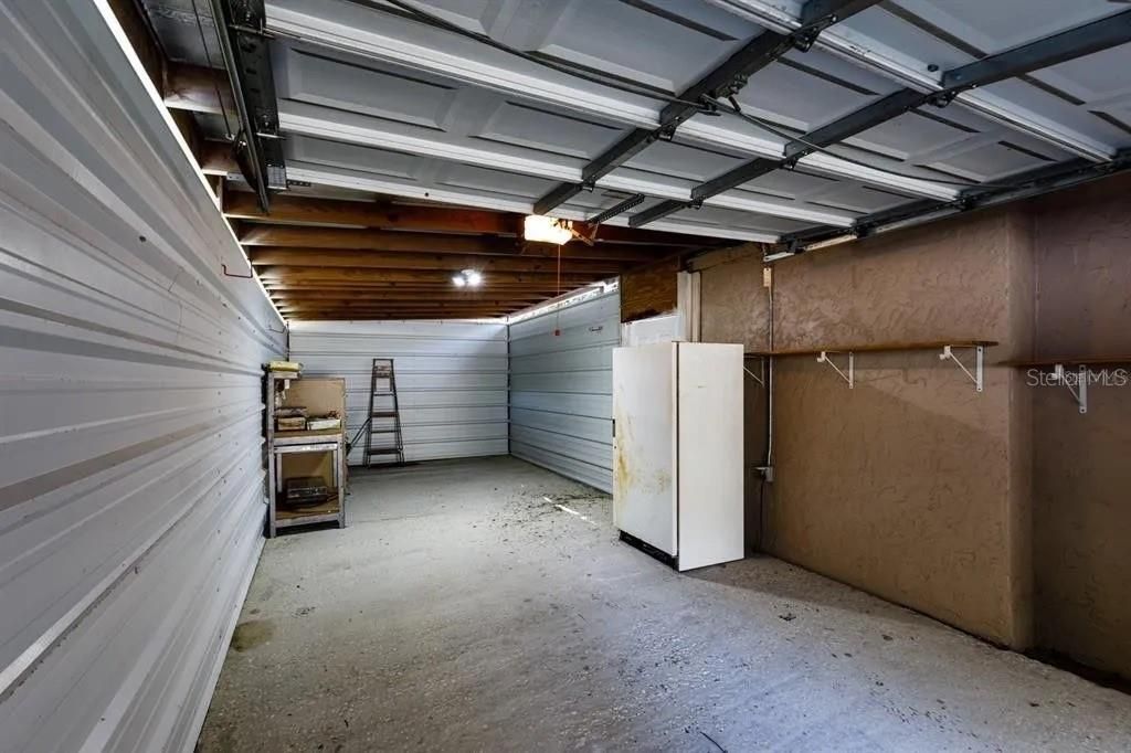 В аренду: $2,300 (2 спален, 1 ванн, 1056 Квадратных фут)