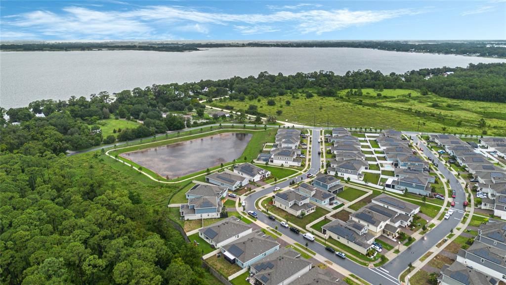 En Venta: $419,990 (4 camas, 3 baños, 2061 Pies cuadrados)