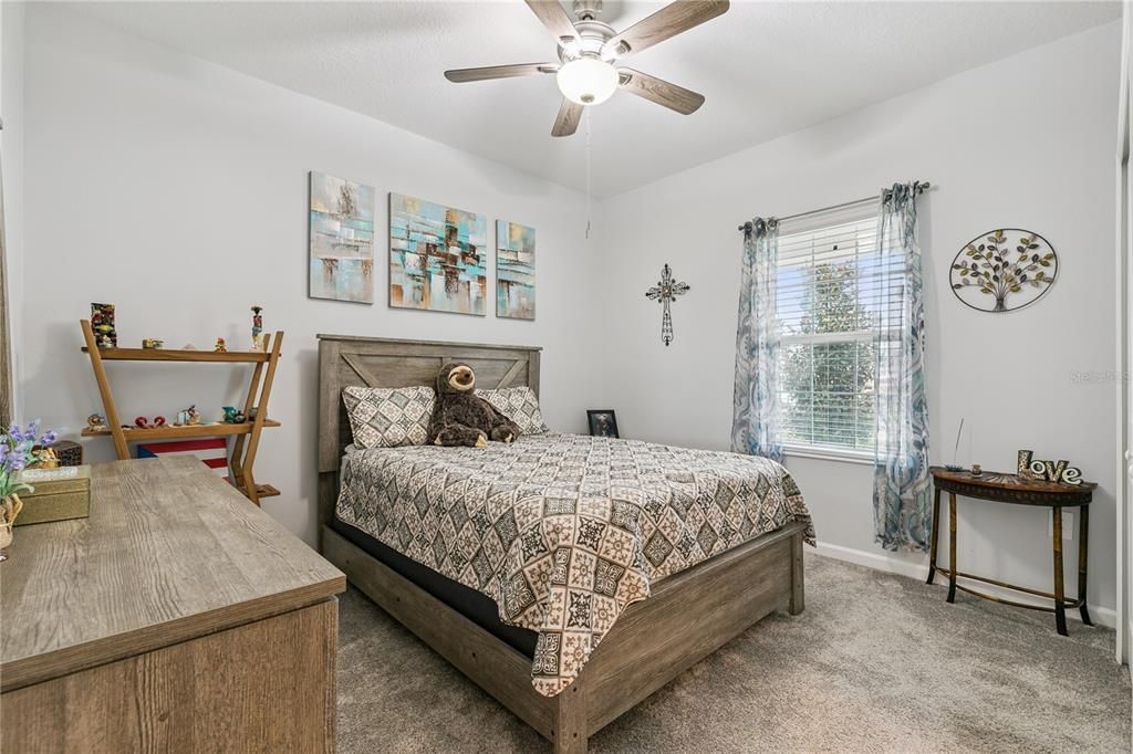 En Venta: $419,990 (4 camas, 3 baños, 2061 Pies cuadrados)
