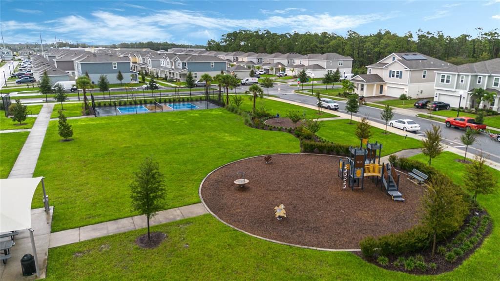 En Venta: $419,990 (4 camas, 3 baños, 2061 Pies cuadrados)