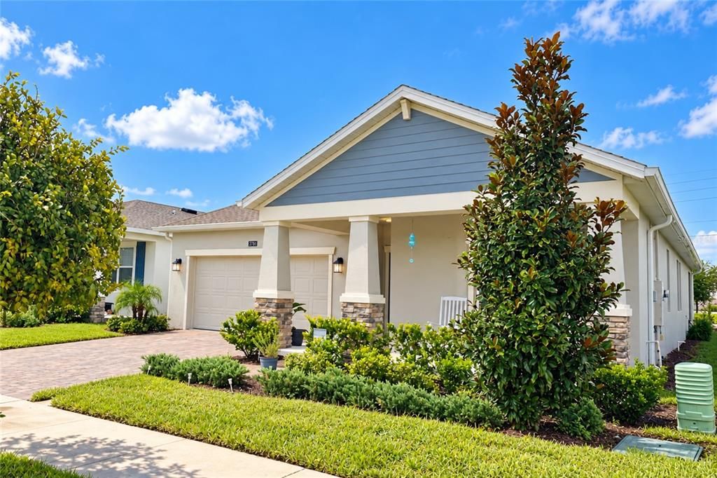 En Venta: $419,990 (4 camas, 3 baños, 2061 Pies cuadrados)