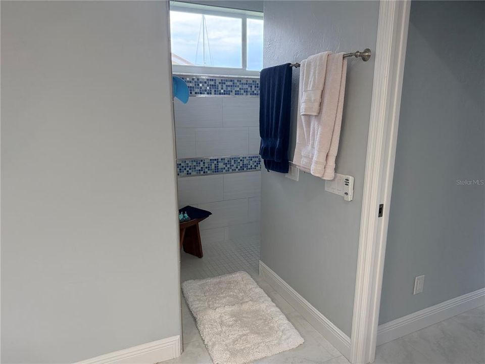 Active With Contract: $1,450,000 (3 beds, 3 baths, 2926 Square Feet)