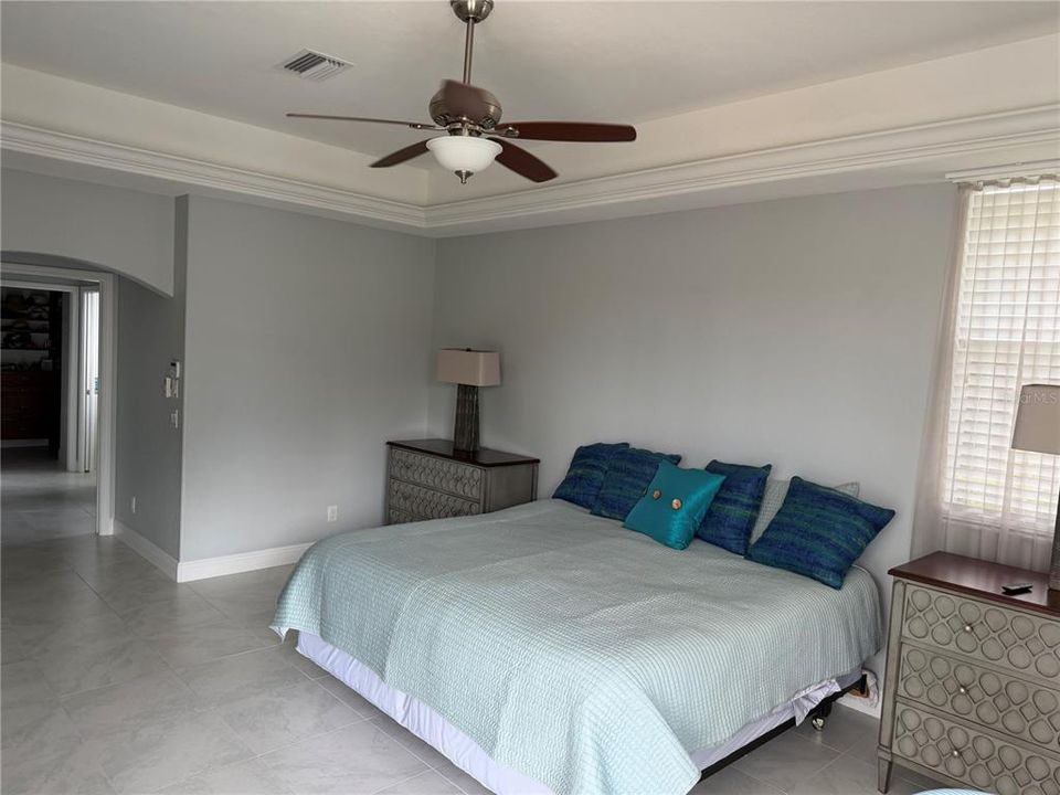 Active With Contract: $1,450,000 (3 beds, 3 baths, 2926 Square Feet)