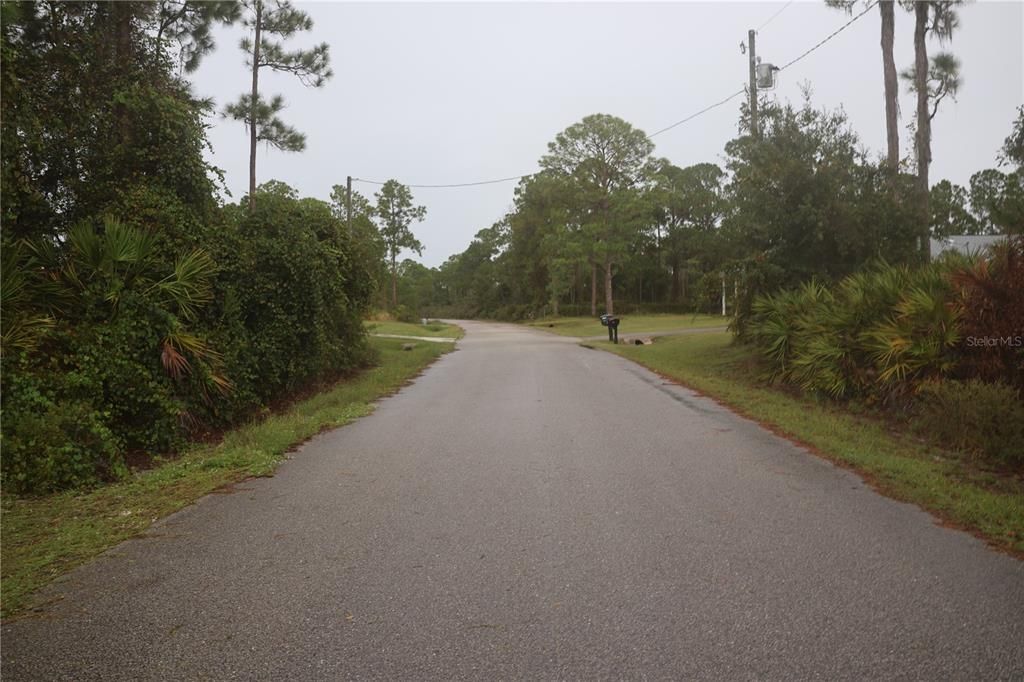 For Sale: $260,000 (3 beds, 2 baths, 1415 Square Feet)