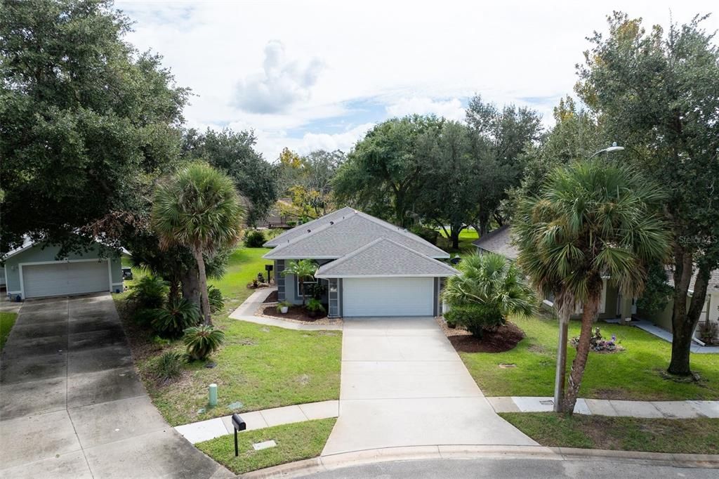 For Sale: $349,900 (3 beds, 2 baths, 1874 Square Feet)