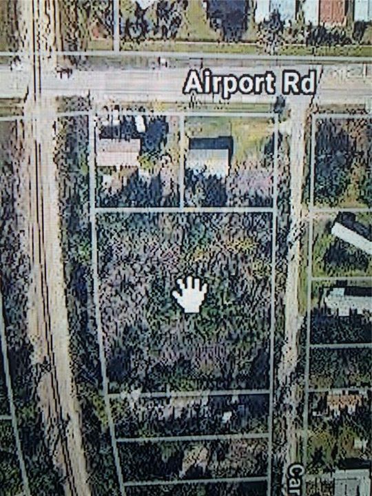 待售: $250,000 (0.91 acres)