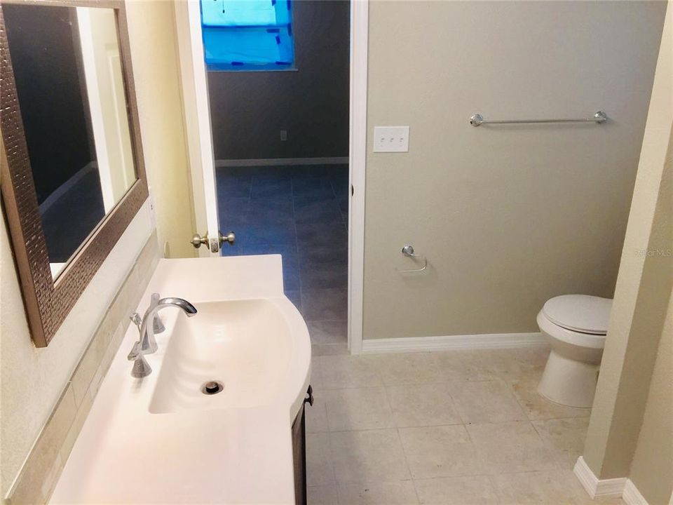 For Sale: $249,999 (5 beds, 3 baths, 1735 Square Feet)