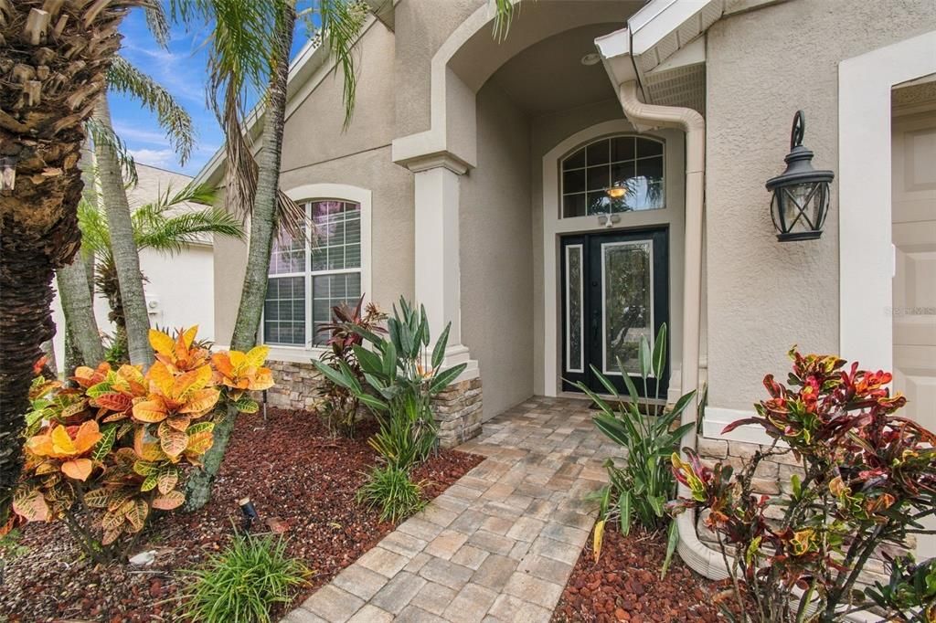For Sale: $445,000 (4 beds, 2 baths, 2002 Square Feet)