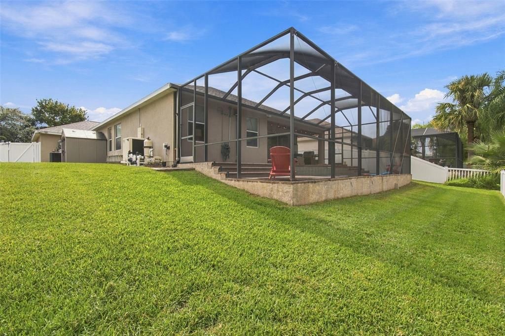 For Sale: $445,000 (4 beds, 2 baths, 2002 Square Feet)