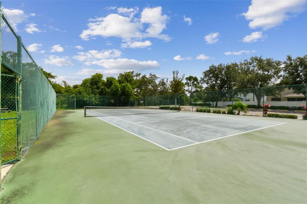For Sale: $445,000 (4 beds, 2 baths, 2002 Square Feet)