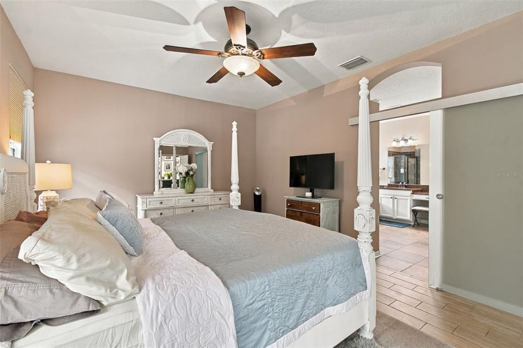 For Sale: $445,000 (4 beds, 2 baths, 2002 Square Feet)