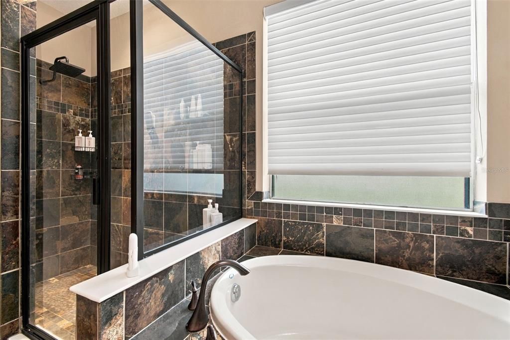 For Sale: $445,000 (4 beds, 2 baths, 2002 Square Feet)
