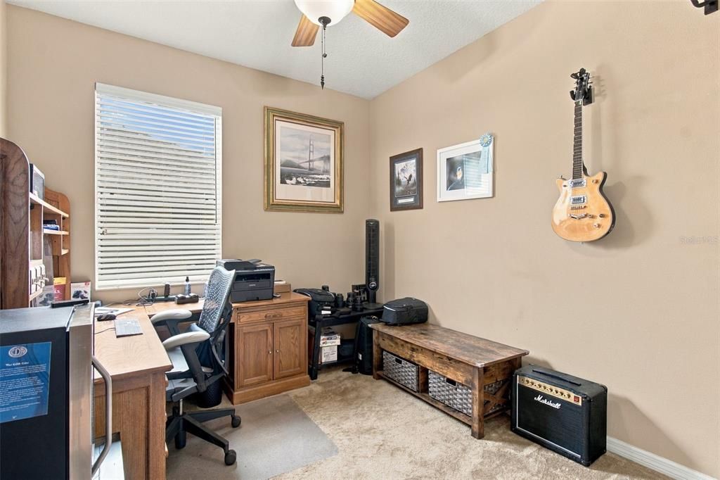 For Sale: $445,000 (4 beds, 2 baths, 2002 Square Feet)