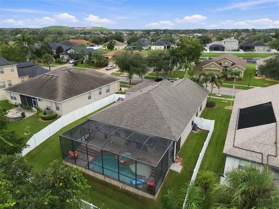 For Sale: $445,000 (4 beds, 2 baths, 2002 Square Feet)
