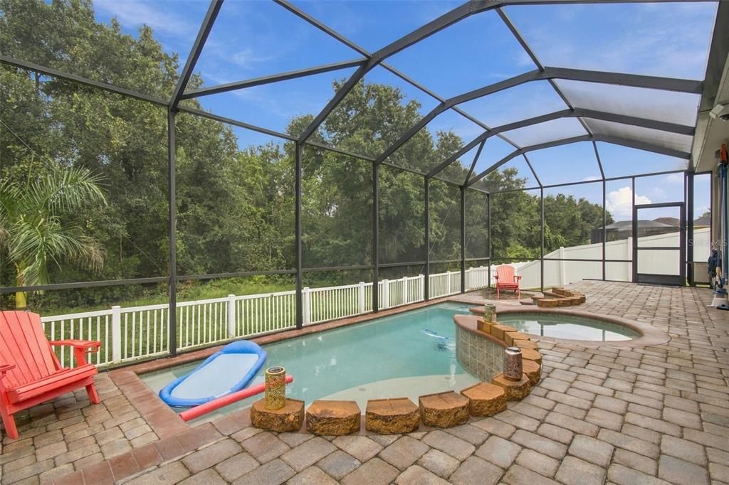 For Sale: $445,000 (4 beds, 2 baths, 2002 Square Feet)