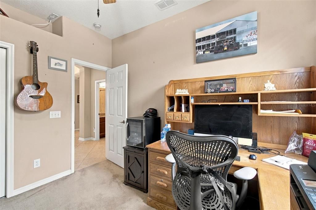 For Sale: $445,000 (4 beds, 2 baths, 2002 Square Feet)