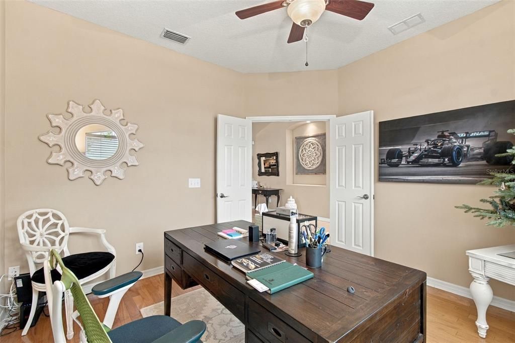 For Sale: $445,000 (4 beds, 2 baths, 2002 Square Feet)