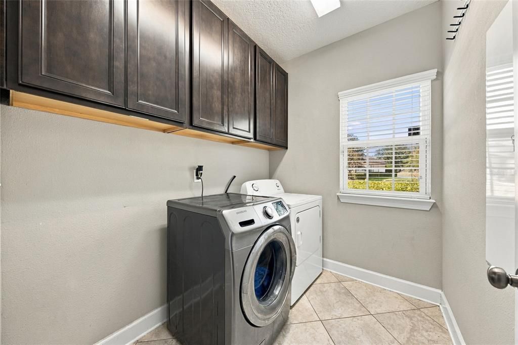 For Sale: $595,000 (4 beds, 3 baths, 3121 Square Feet)